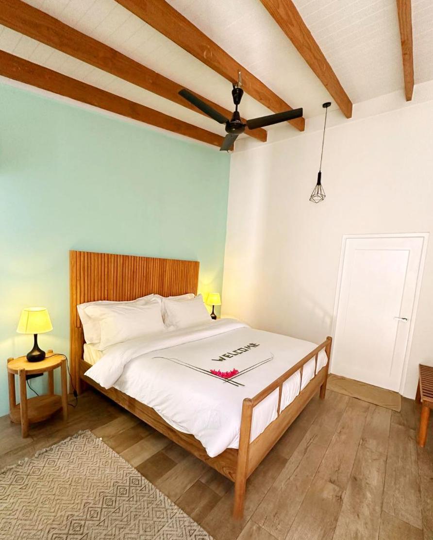 Villa Laguna Maldives Фулхадху Экстерьер фото